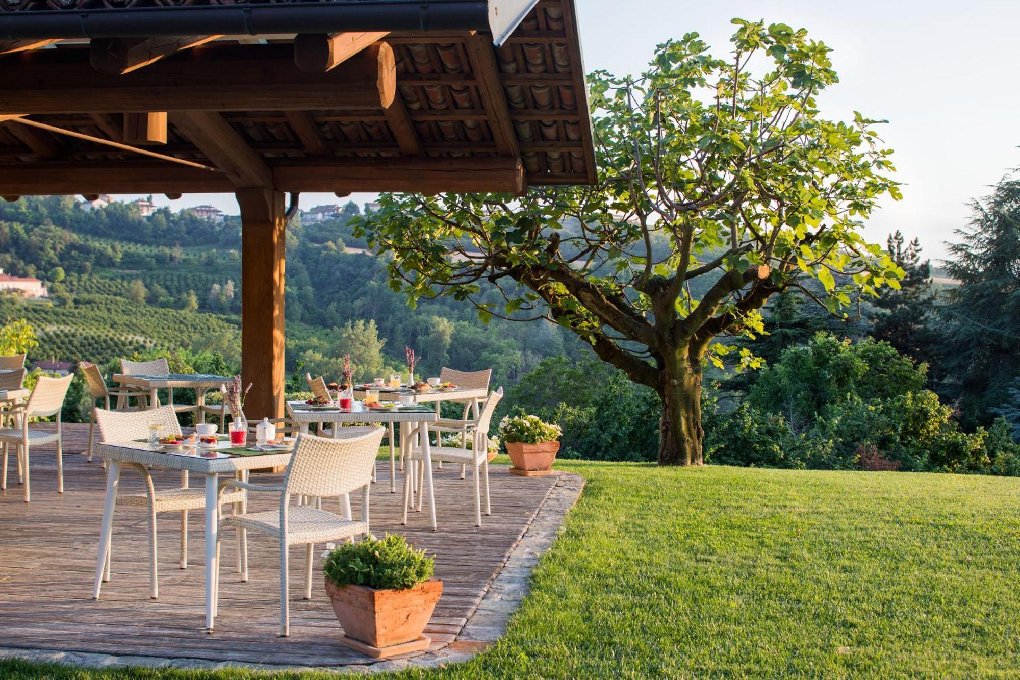 Relais Montemarino Hotel Borgomale Kültér fotó