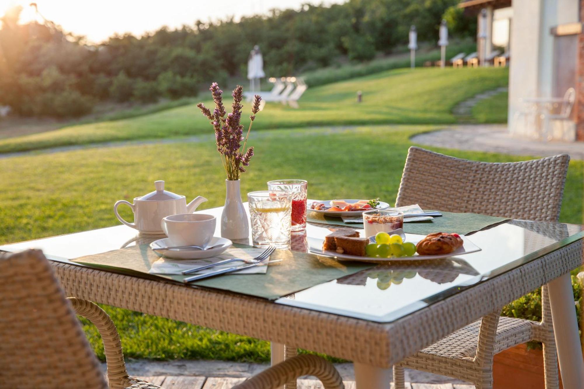 Relais Montemarino Hotel Borgomale Kültér fotó