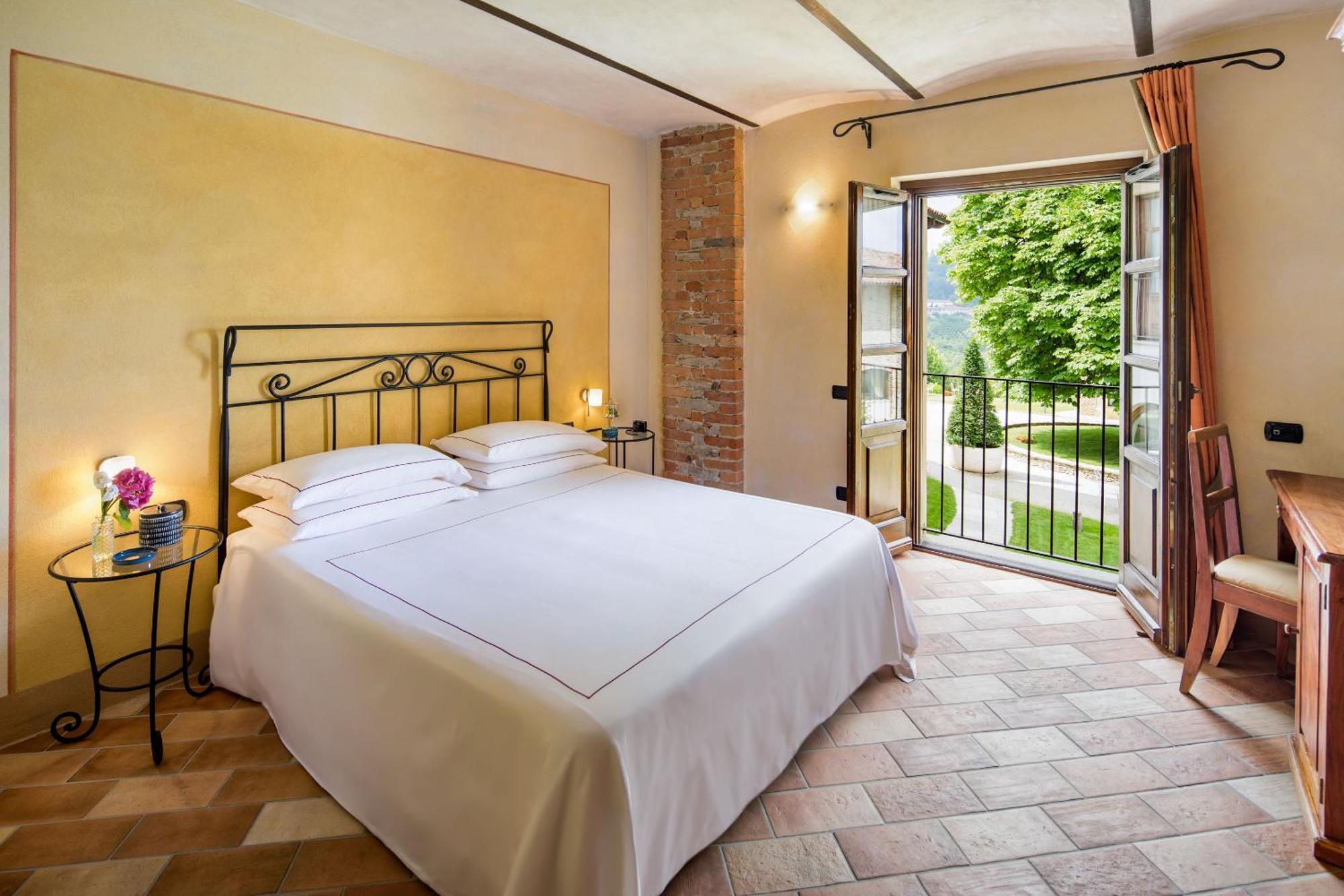 Relais Montemarino Hotel Borgomale Kültér fotó