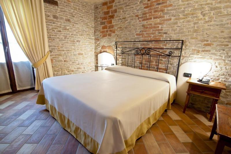 Relais Montemarino Hotel Borgomale Kültér fotó